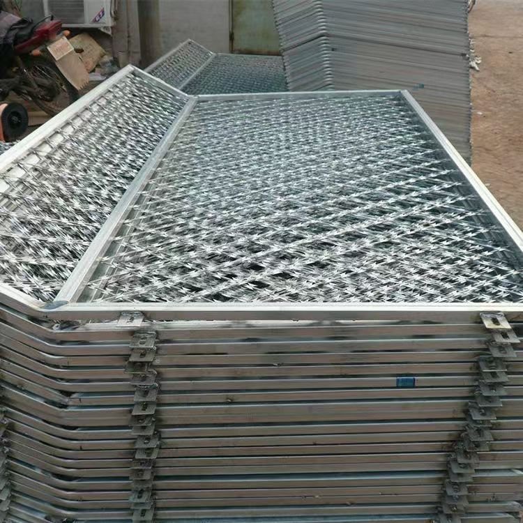 PVC-Coated Stainless Steel Anti-Climbing Barbed Wire Barrier Net Protective Coil Design
