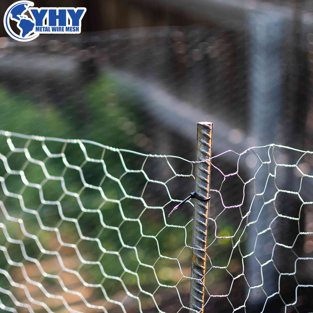 1.2m Wide Hot dipped galvanized hexagonal wire mesh for chicken coop price