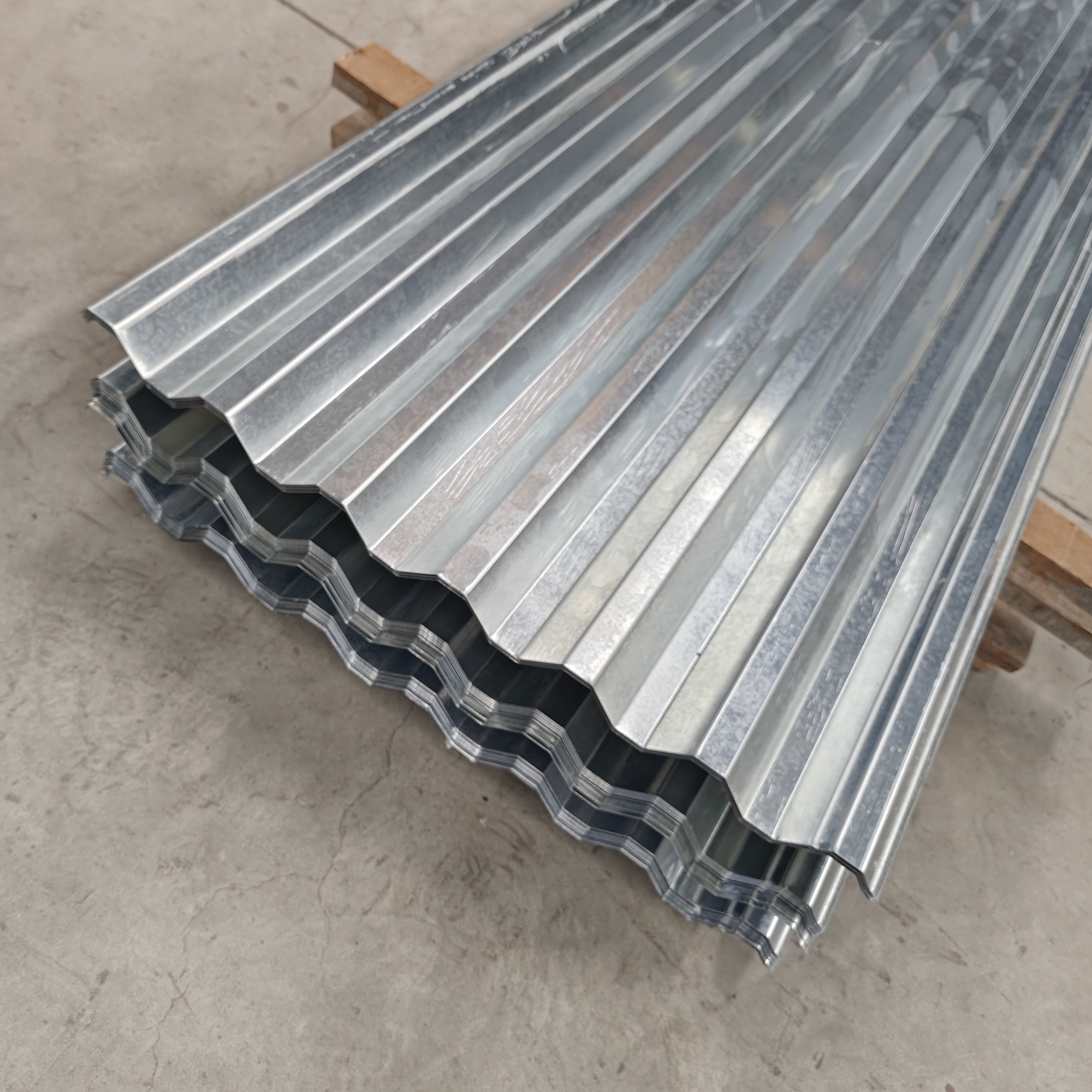 High quality color galvanized galvanized corrugated metal steel roof sheet roofing shingles