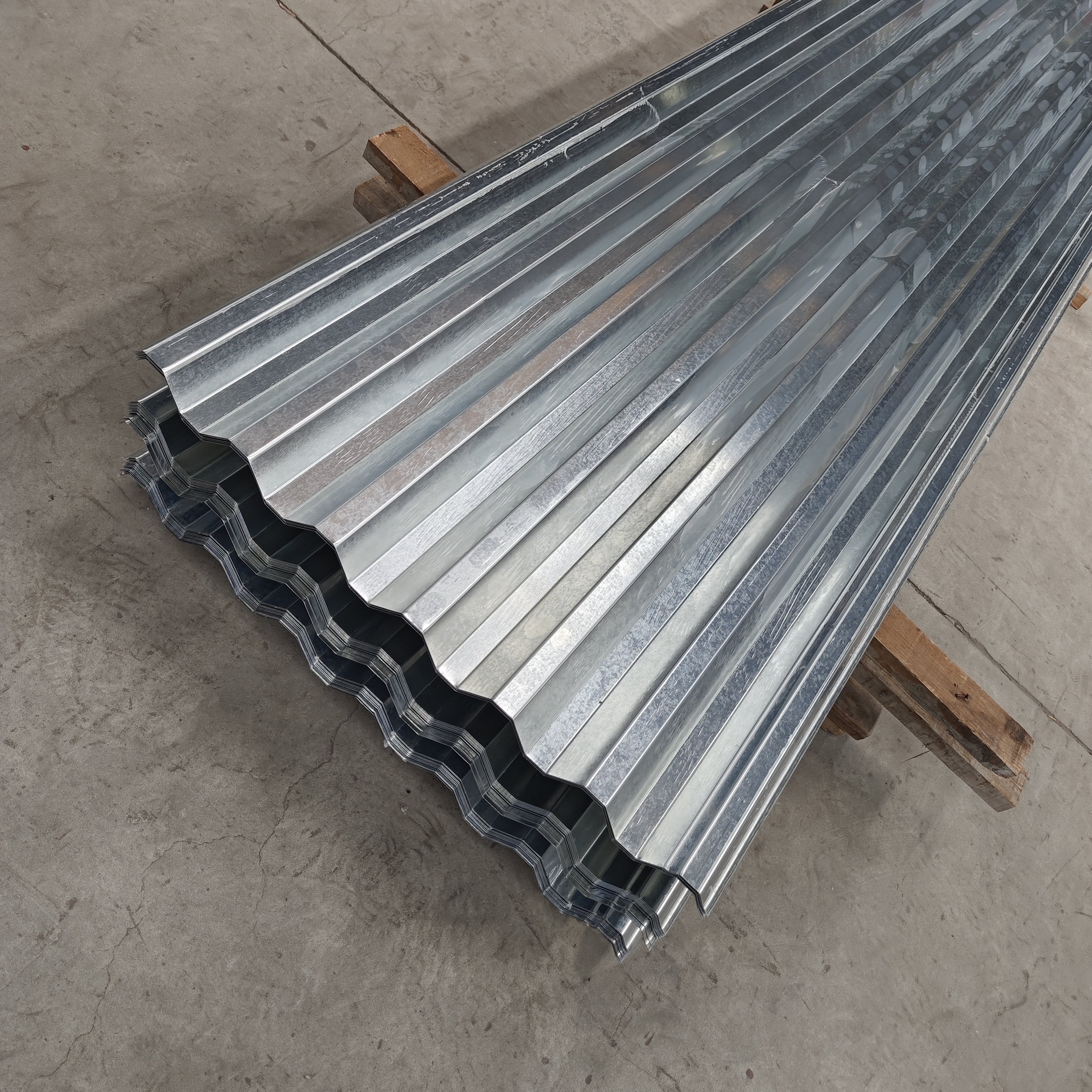 High quality color galvanized galvanized corrugated metal steel roof sheet roofing shingles