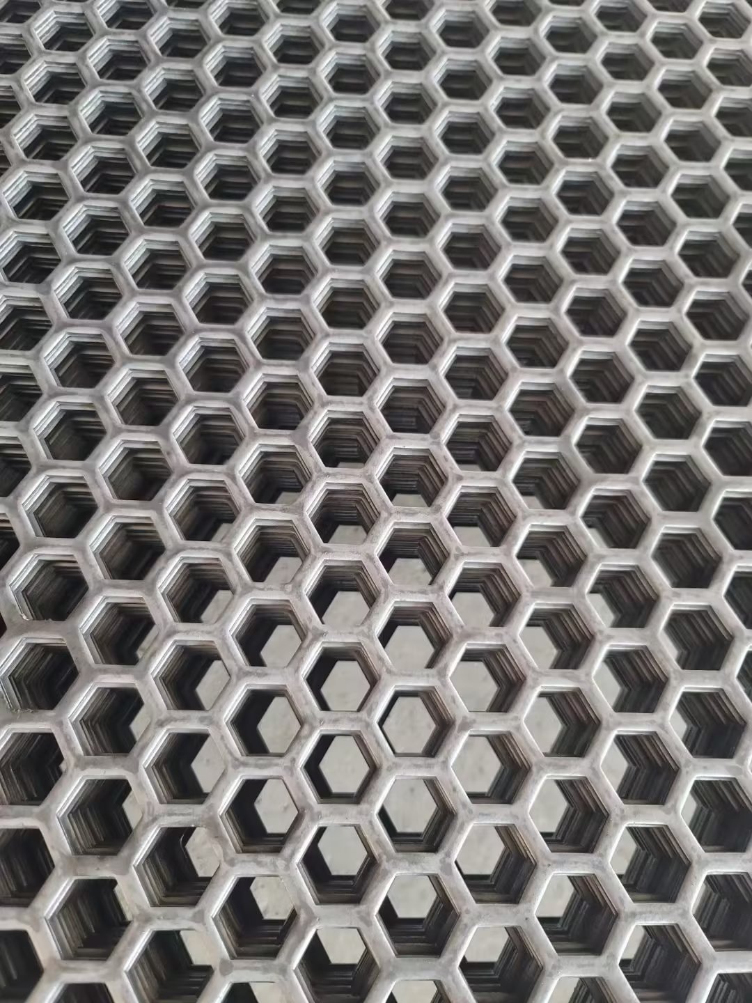 Decorative Stainless Steel Wire Mesh Rhombus Hole Punch Plate Sheet Screen Aluminum Decoration Wire Mesh Stylish Perforated Mesh