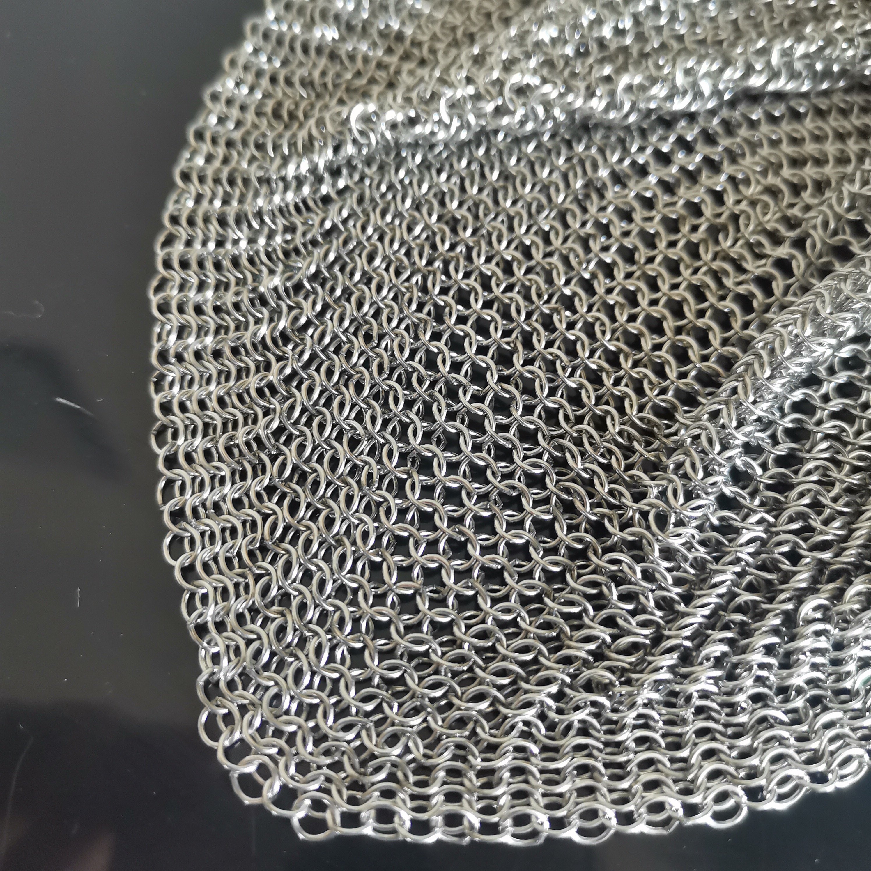 Stainless steel 316 chain mail wall curtain ring mesh weld chain mail build decorative mesh
