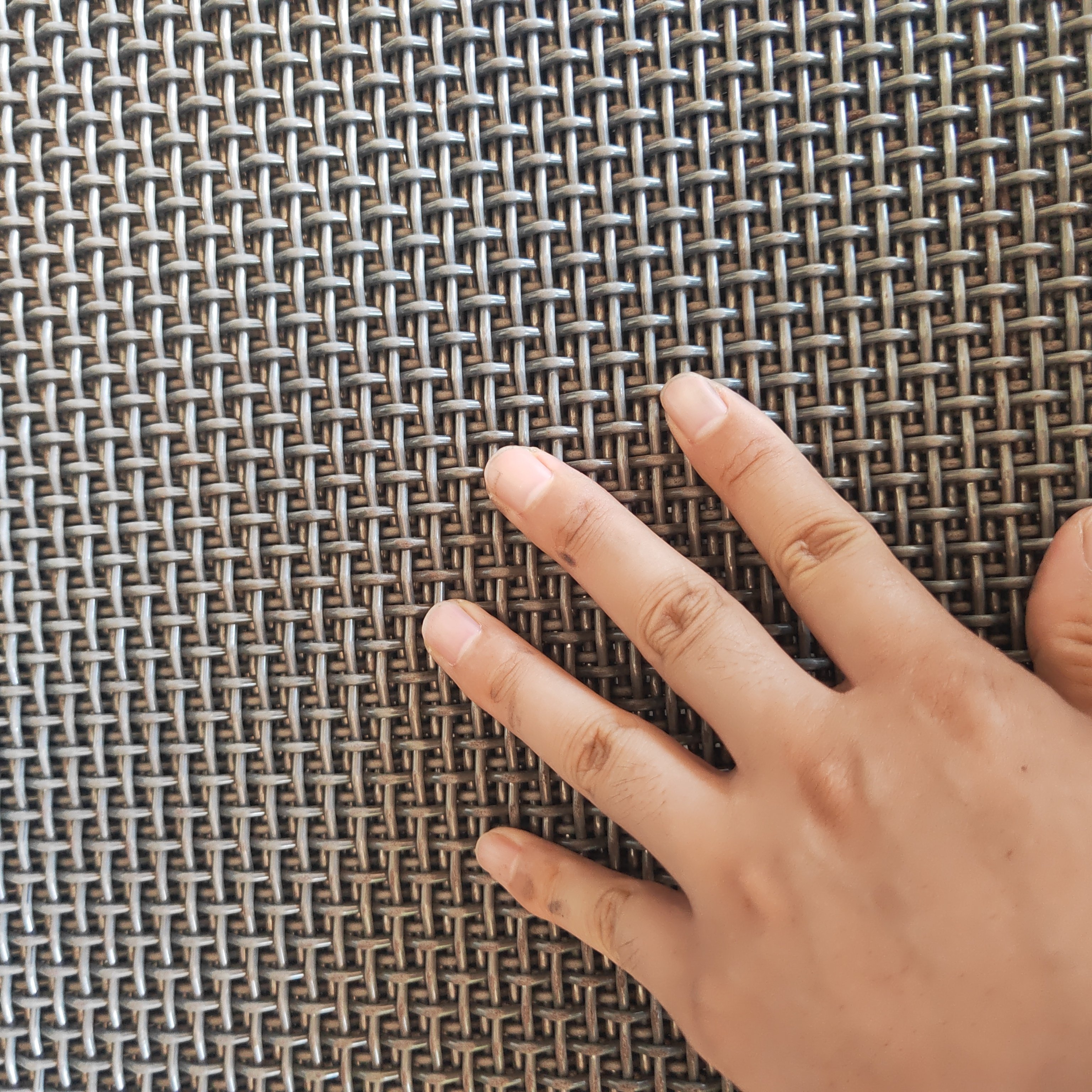 Wholesale High Manganese 65mn Steel Wire Mining Sieve Mesh Vibrating Screen Mesh For Stone And Quarry Crusher