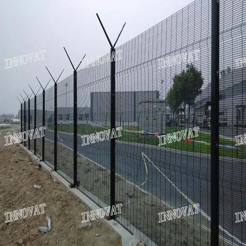Galvanized Steel Wire Mesh Metal Security Fence Systems 358 Anti Climb Fence and Gate