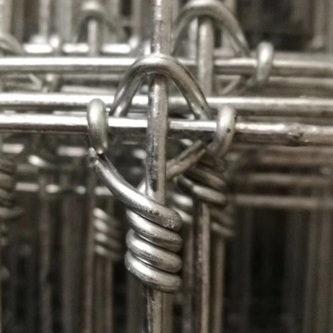 Class 3 Galvanized Coating Professional Strength Fixed Knot Game Fence 96 in x 330 ft