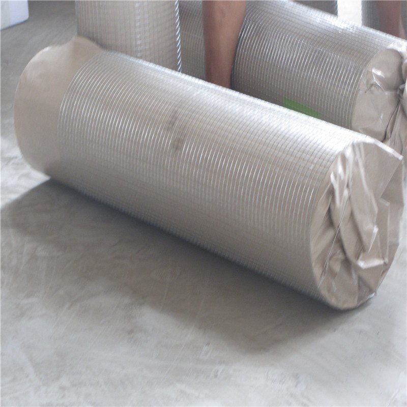 low price galvanized steel welded wire mesh fence in roll used for chicken farm fence