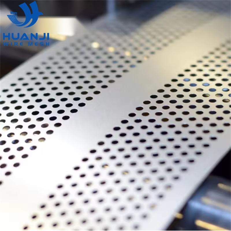 1mm small round hole 304 316 stainless steel perforated metal / galvanized perforated metal sheet