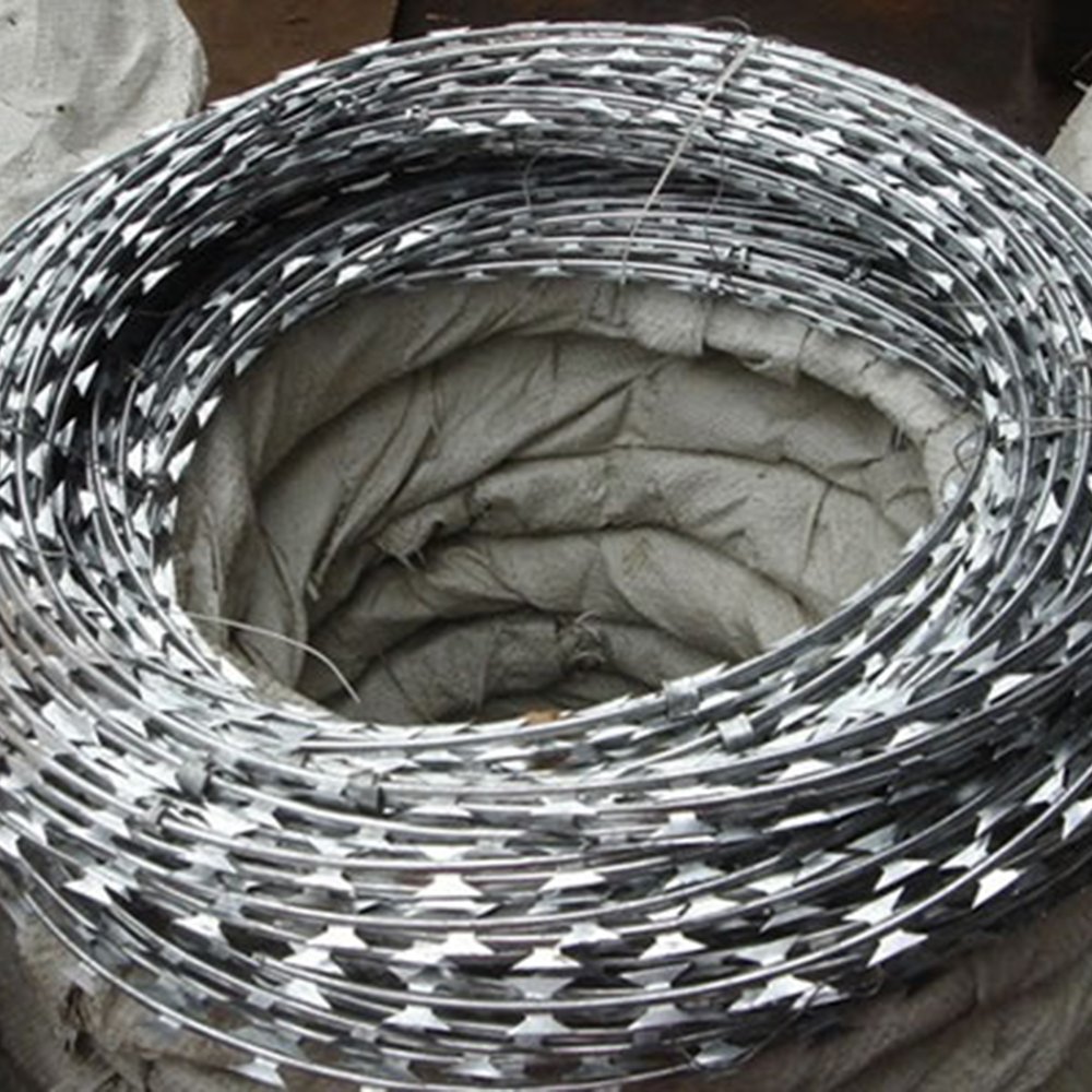 hebei hengfeng retractable helical triple concertina 960mm coil diameter concertina plate razor barbed wire