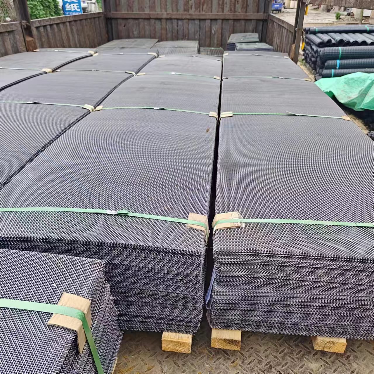 High Strength 65mn 45# Manganese Steel Wire Braided Mesh Used for Quarrie Mechanical Square Hole Rolling Line Mining Screen