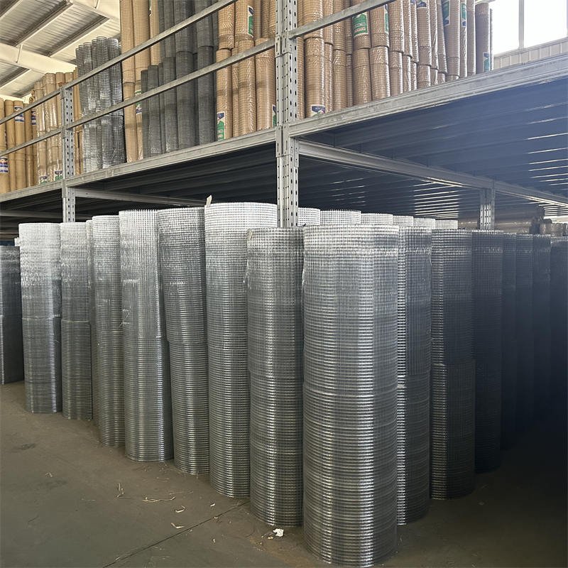 factory direct supply hot dipped galvanized welded wire mesh fence mesh