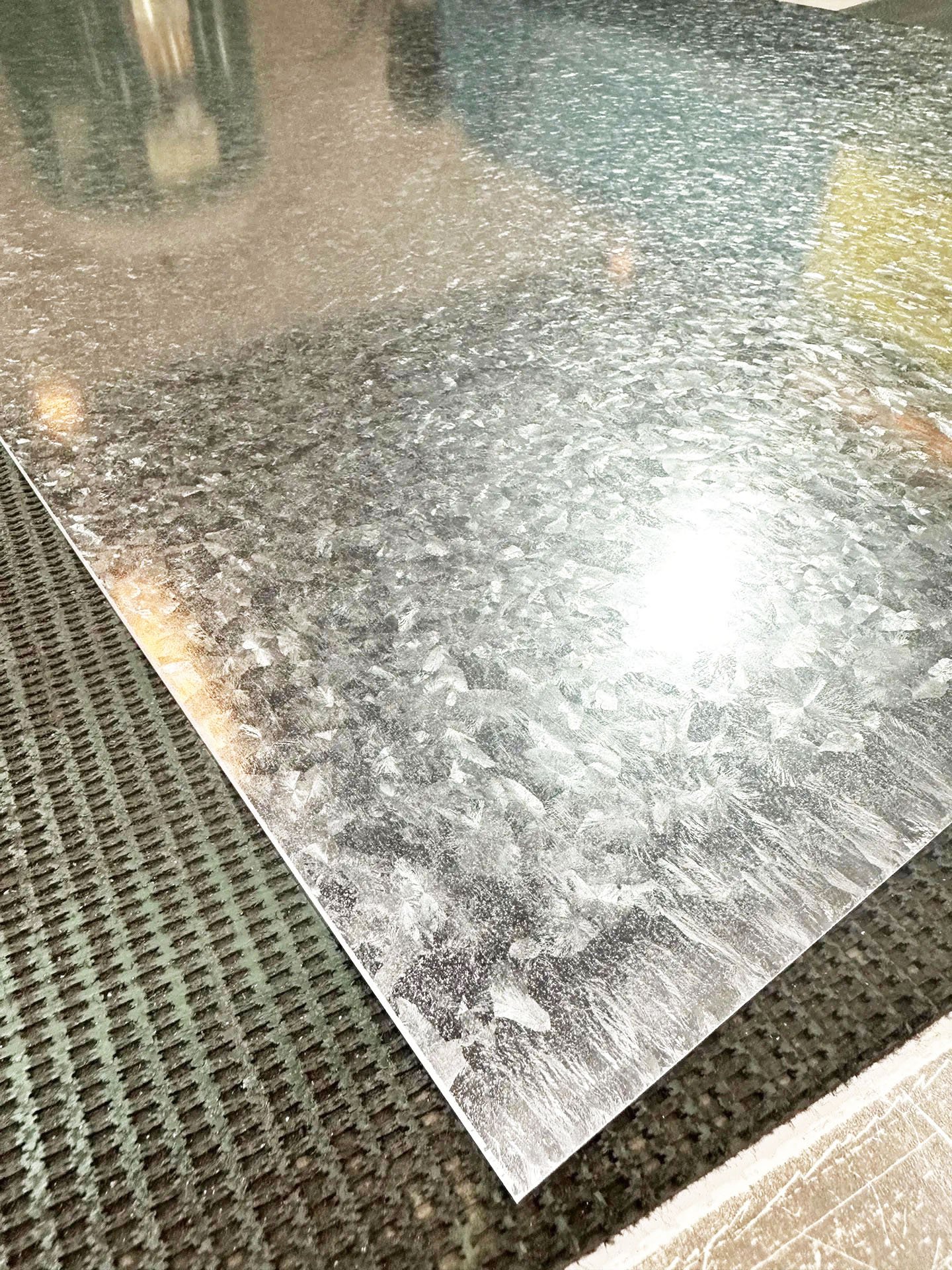 Chinese suppliers hot rolled galvanized steel plate 0.2mm 0.3mm galvanized steel sheet for construction