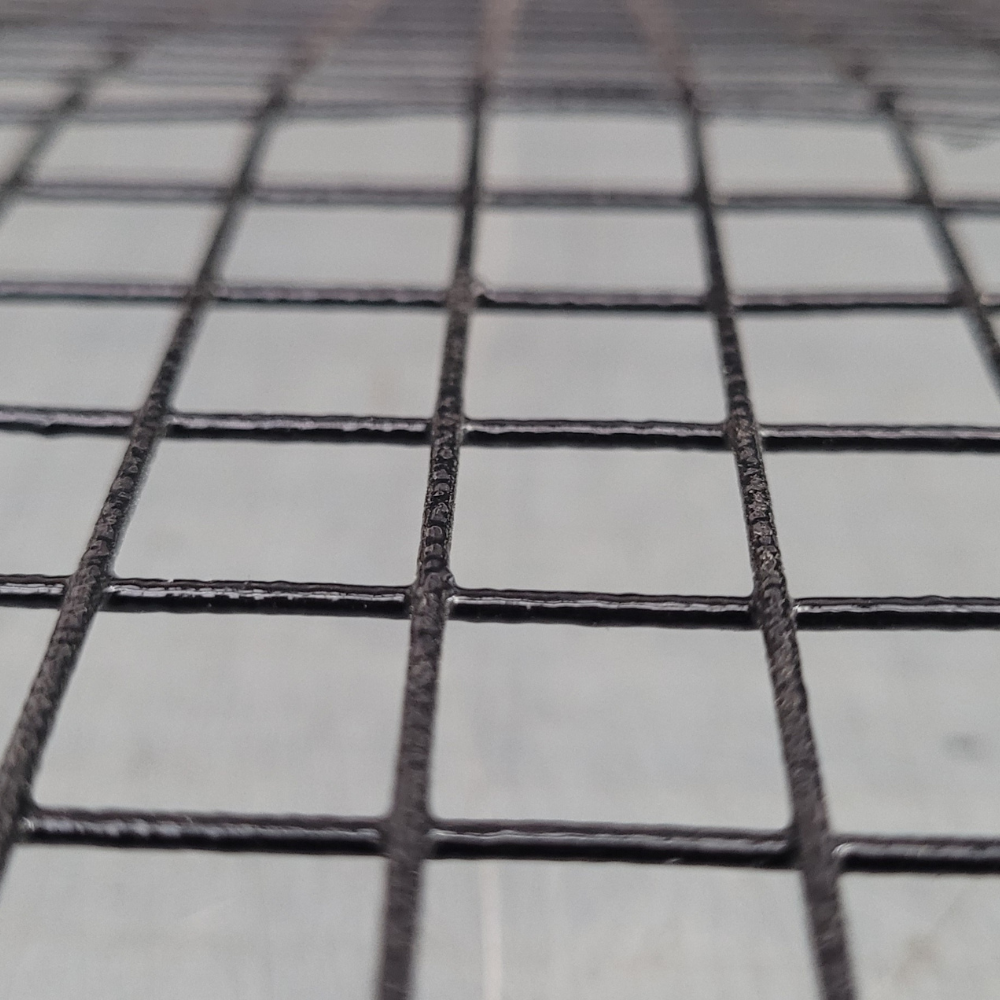 Industrial Use Black Electro Welded Mesh Galvanized Finish Woven Technique Plain Weave Style Filters Cutting Bending Processing