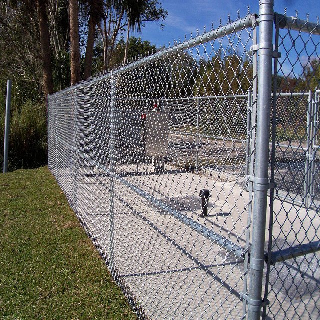 High quantity 50x50 diamond mesh hot dip galvanized 6' chain link iron wire mesh fence / pvc coated chain link fencing 50ft roll