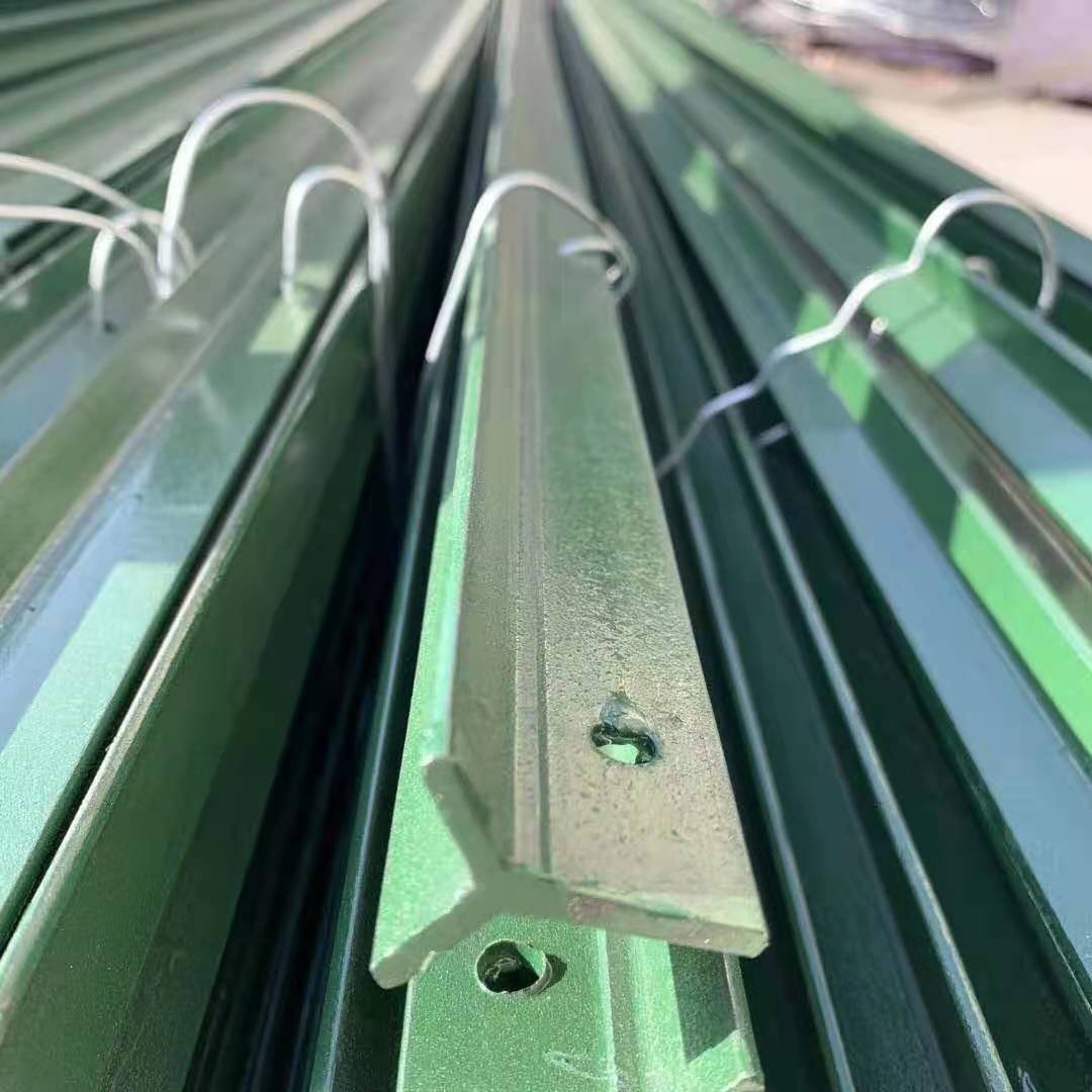 2 meters high chain link fence, galvanized wire and pvc coated wire