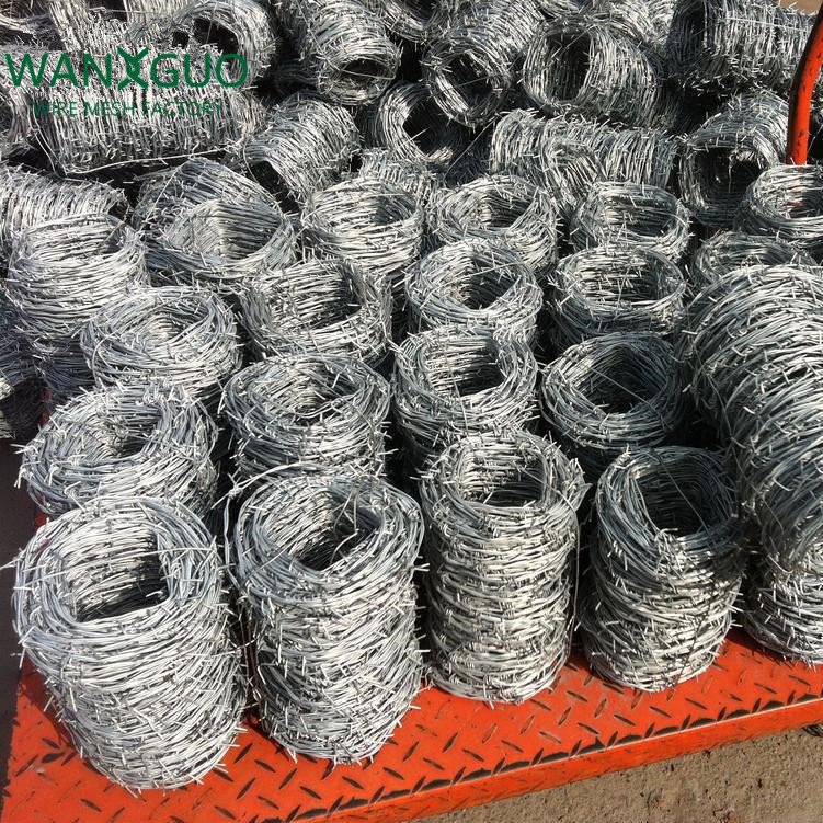 High Quality Supplies 500m 12.5 Gauge Barb Wire Wire Mesh Fence Roll Galvanized Barbed Wire