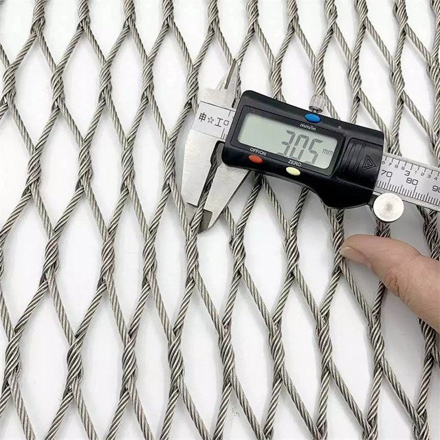 SS304 & 316 Strong Stainless Steel Cable Wire Rope Knitted Wire Mesh Cargo Net