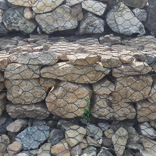 PVC galvanized stainless steel gabion mesh Used for retaining walls to raise poultry, etc. Welded wire gabion mesh