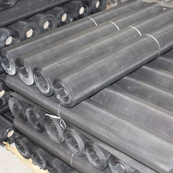Low Price Hard Bright 4Mm Thickness Low Carbon Steel Expanded Metal Mesh 1X1 Inch Welded Wire Mesh