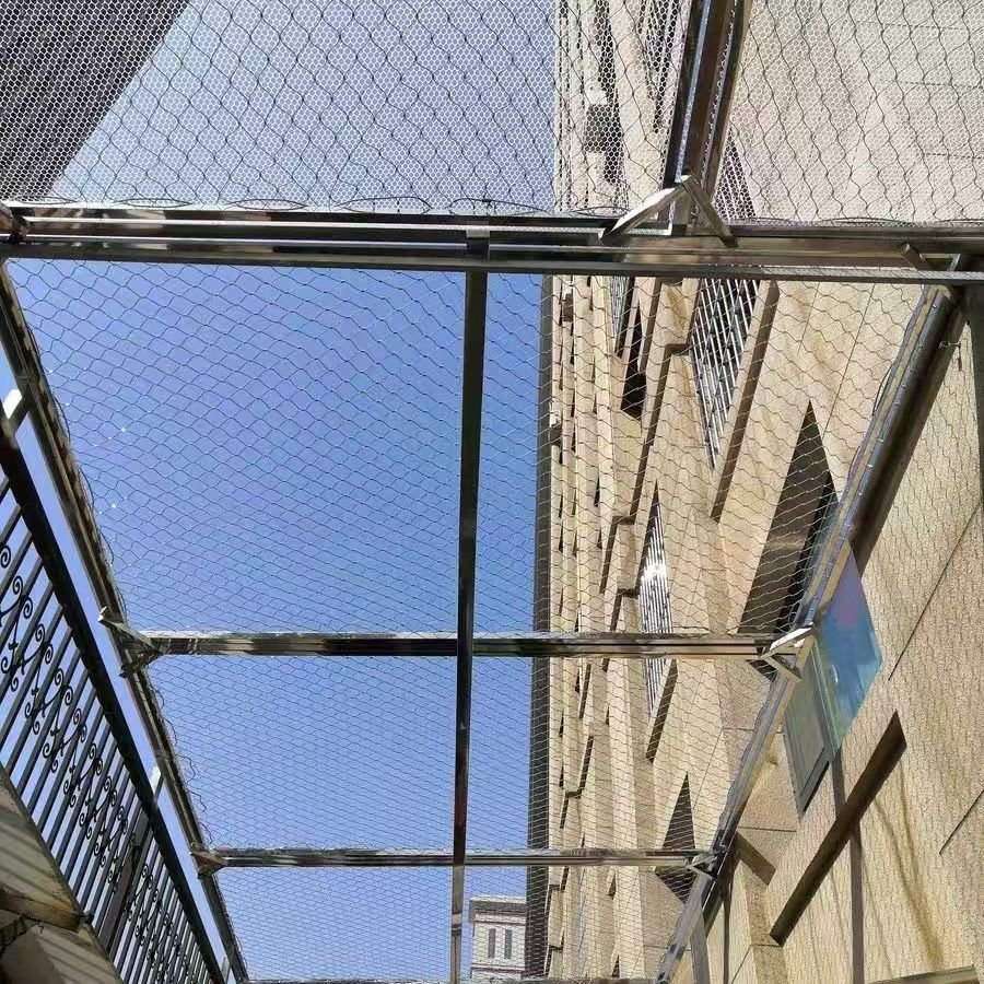 Stainless Steel Anti-Fall Net round Diamond Hole Shape Rope Mesh for Construction Woven with Steel Wire Mesh Aluminum Material