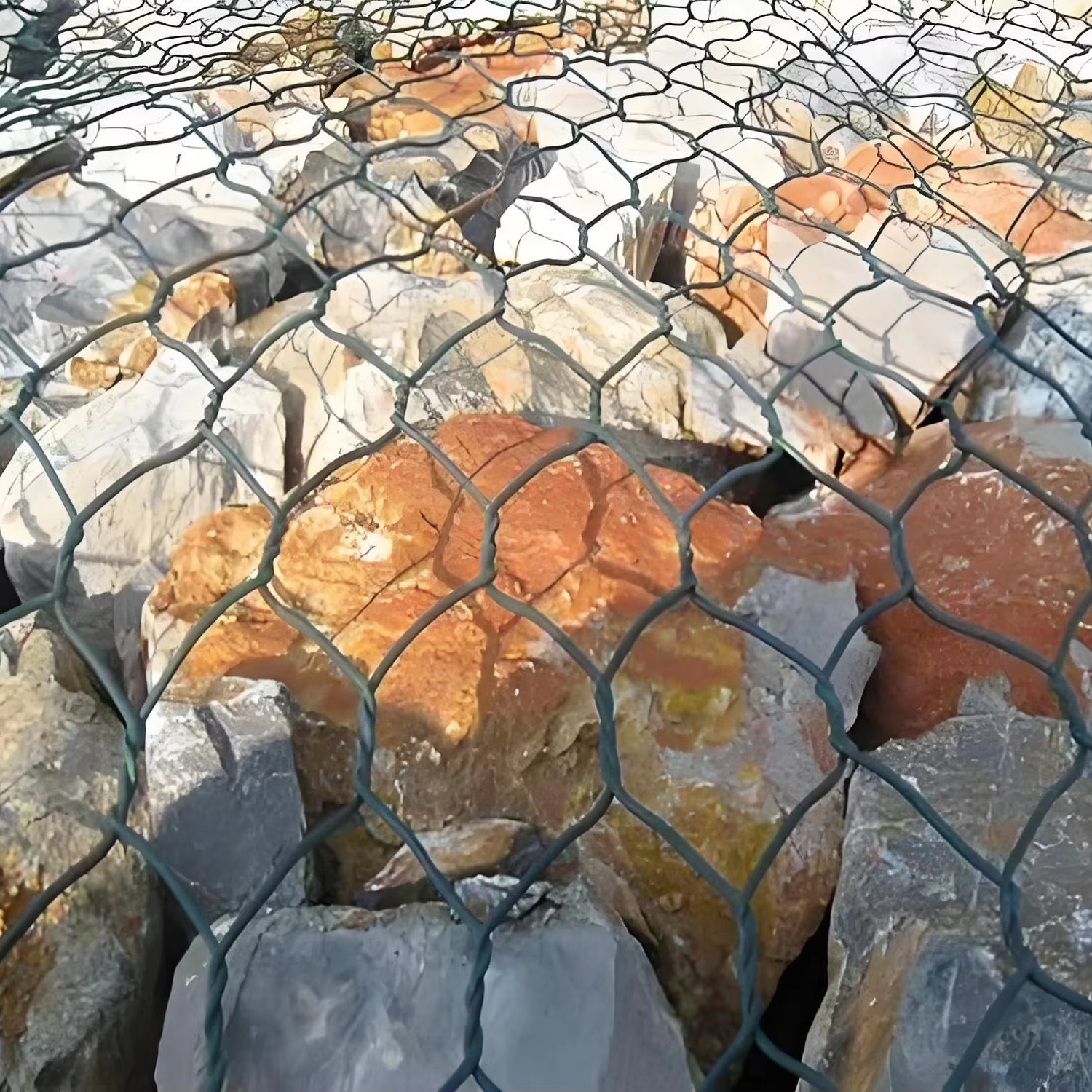 Factory prices pvc coated galvanized gabion wire mesh 80x100mm hexagonal gabion box baskets for sale