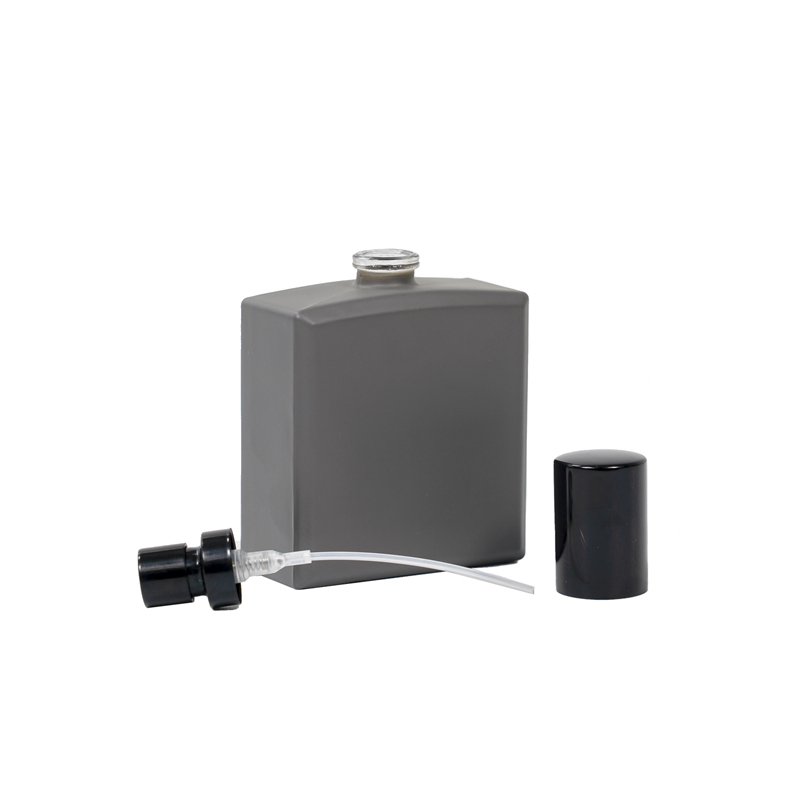 Wholesale Frosted Black Square Atomizer 30ml 50ml 100ml Fragrance Spray Parfum Bottle Black Refillable Perfume Glass Bottle