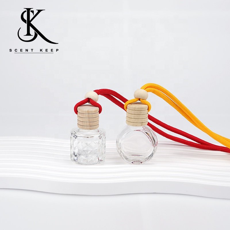 Wholesale 5ml - 10ml Air Freshener Diffuser Empty Car Hanging Perfume Bottle With Wooden Cap