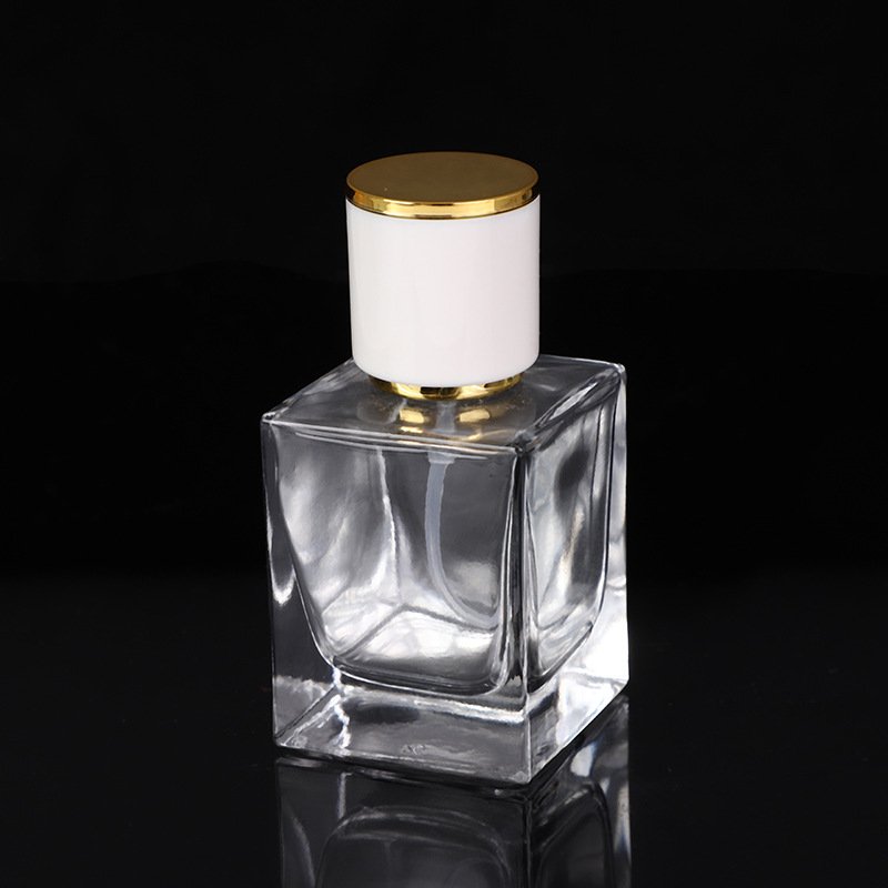 Custom round Cover Perfume Bottle Rectangular Transparent Thickened Glass Premium Glass Bottles