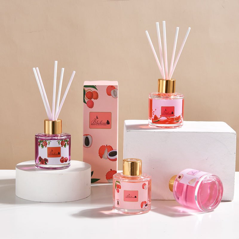 Home Fragrance 50ml Fashion Glass Bottle Fruity Scent Perfume Essential Oil Diffuser Scent Reed Diffuser