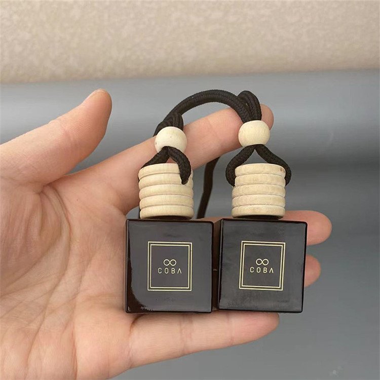Custom print logo 10ml Car hanging diffuser black Glass perfume bottle with wooden lid