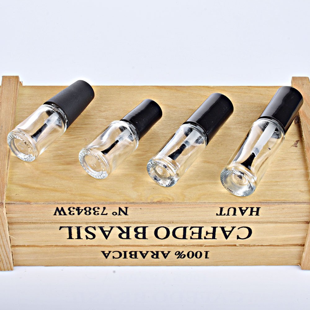 Low MOQ & Bulk Stocks Empty High Flint Gel Polish Bottle With Brush Cap Custom Color Fancy Nail Polish Glass Bottles