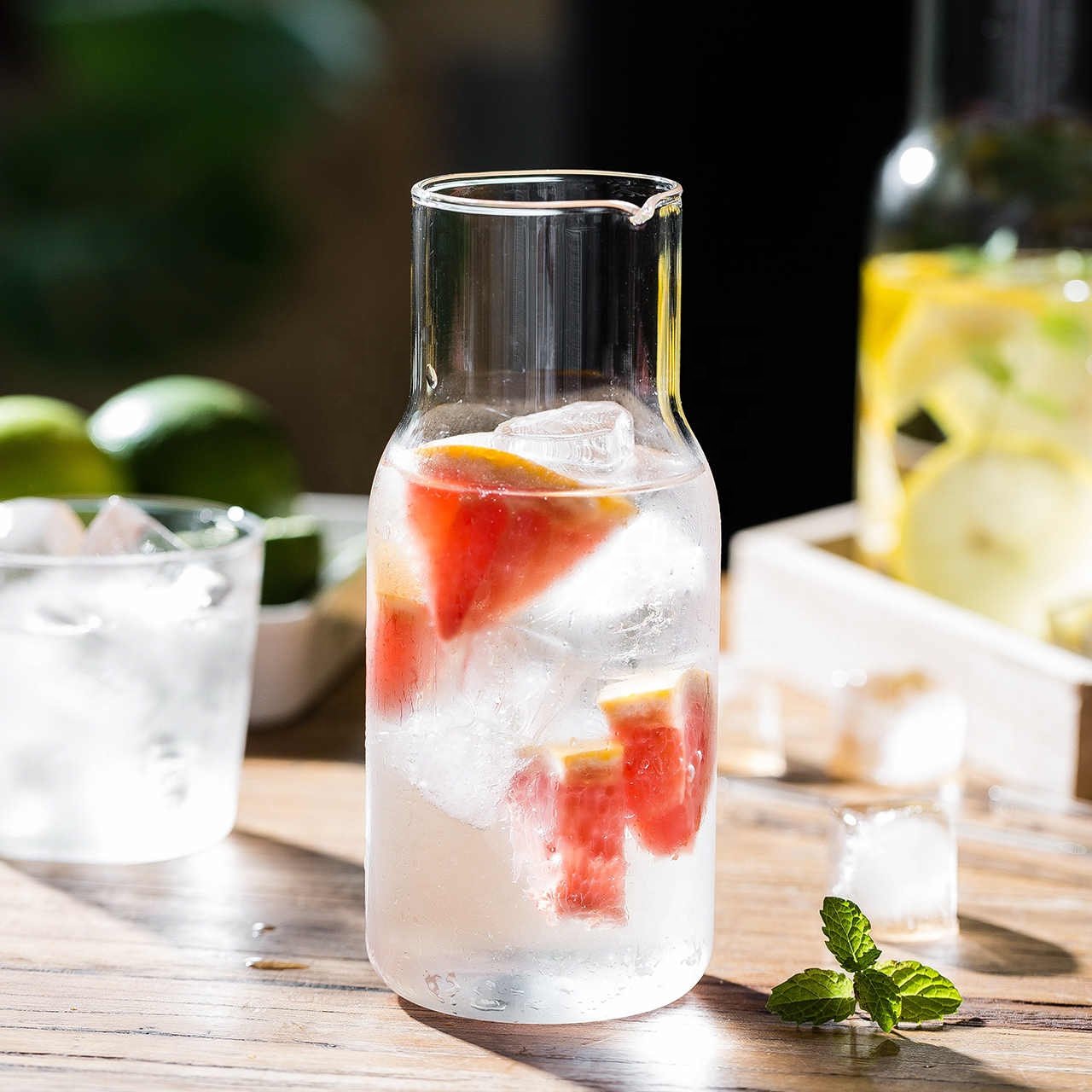 Water Carafe With Tumbler Glass Cold Hot Water Bottle Cup Sets Bedside Water Pitcher High Temperature Resistance Bottle