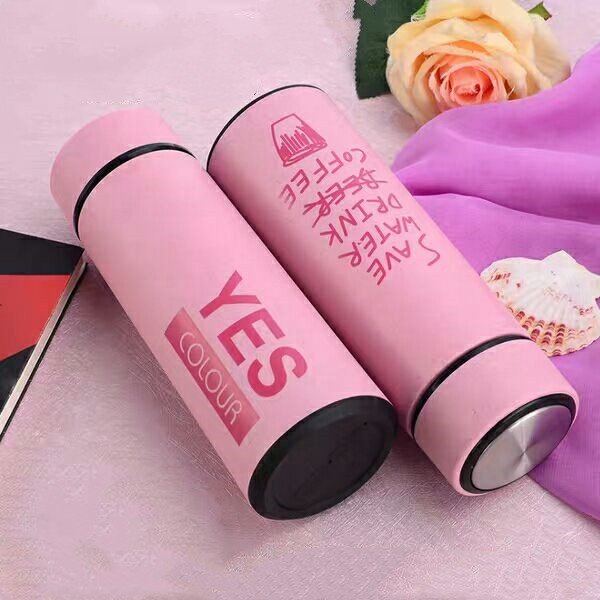 Factory Produced Wholesale Food Grade Glass Water Bottle With Lid