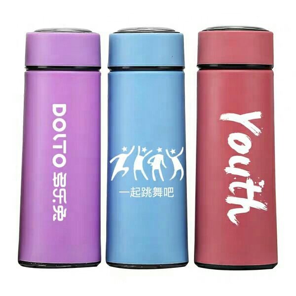 Factory Produced Wholesale Food Grade Glass Water Bottle With Lid