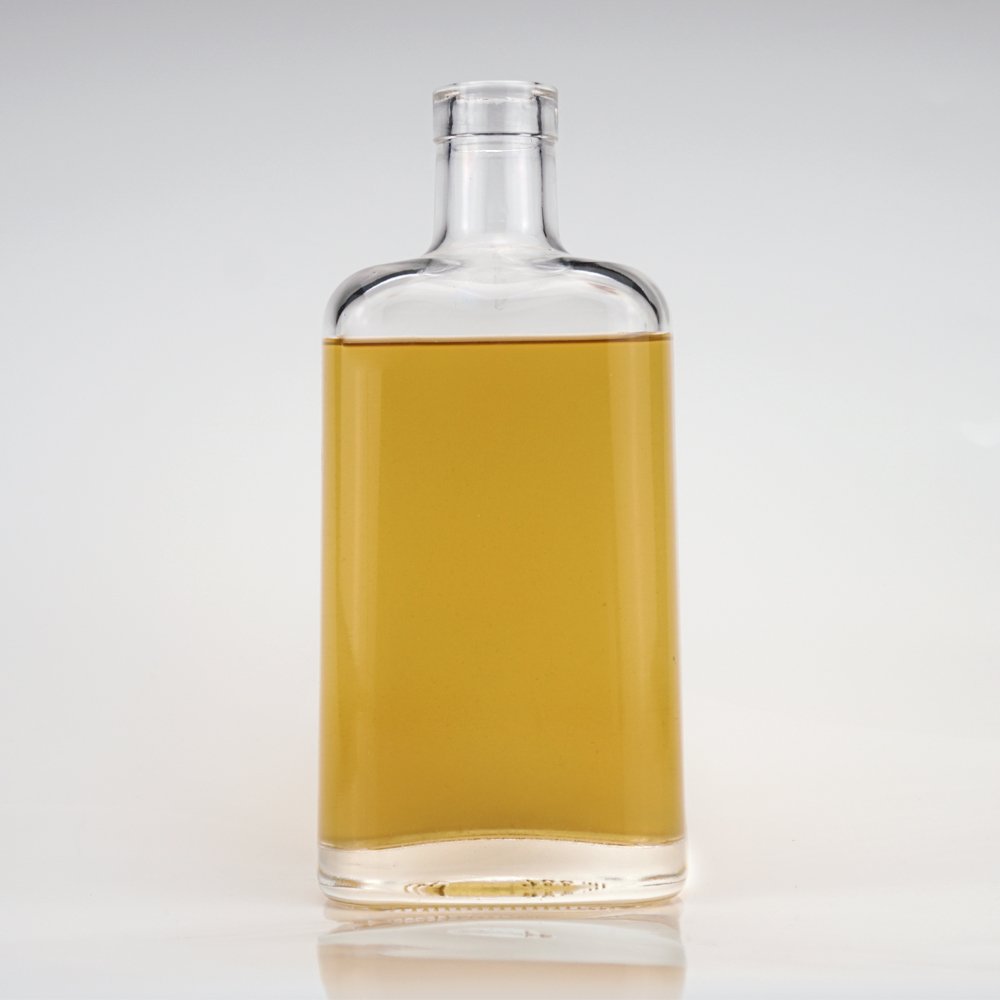 500ml 700ml 750ml best sale glass liquor wine Vodka tequila gin bottle glassLiquor Glass Bottle with cork lid