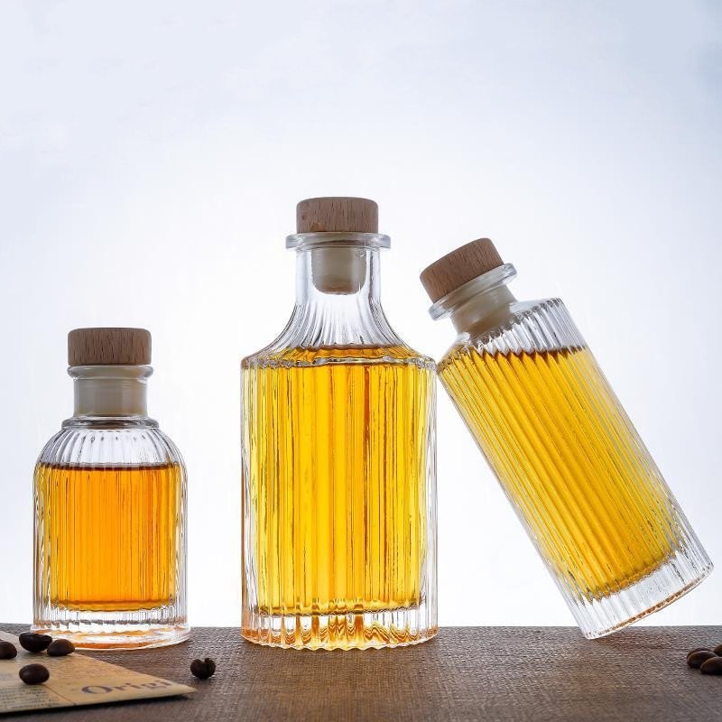 100ml clear glass wine bottle
