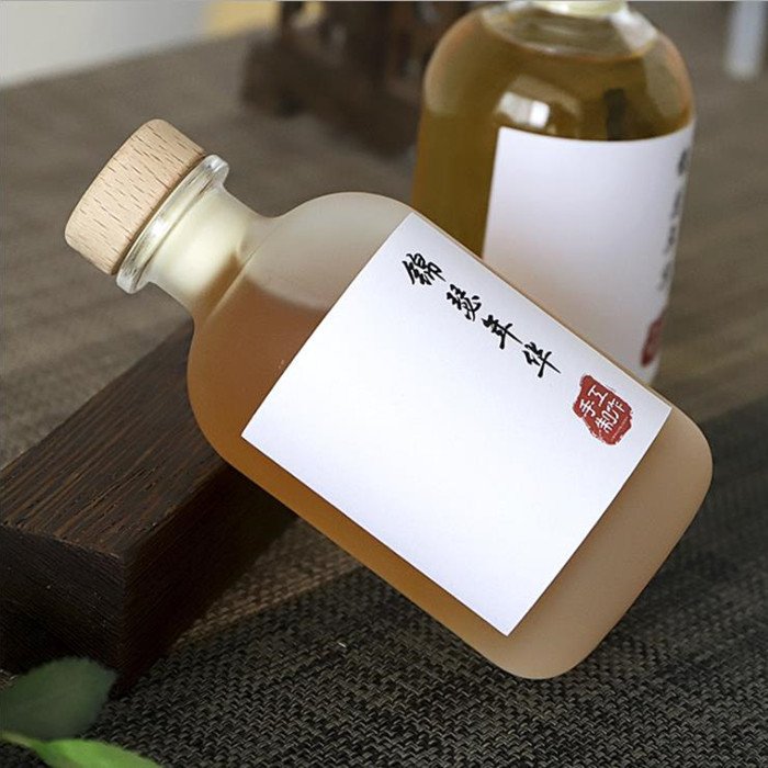 China Factory customized 100ml 250ml 375ml 500ml liquor glass bottle for vodka gin whiskey
