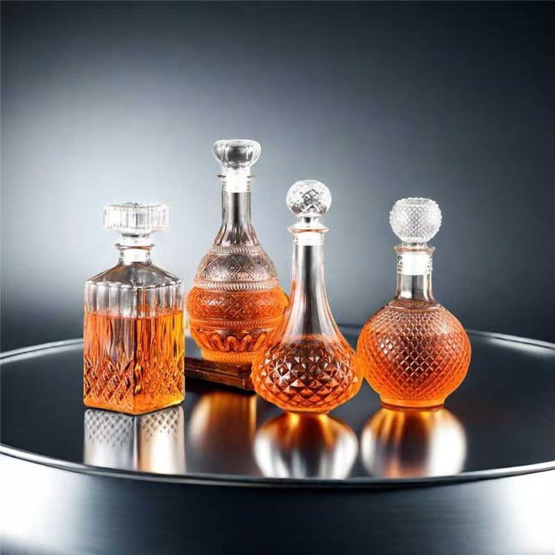750ml 1000ml Manufacturer Customized High-Quality Whisky Glass Transparent Custom Wine Bottle Whisky Bottle 750ml whiskey decant