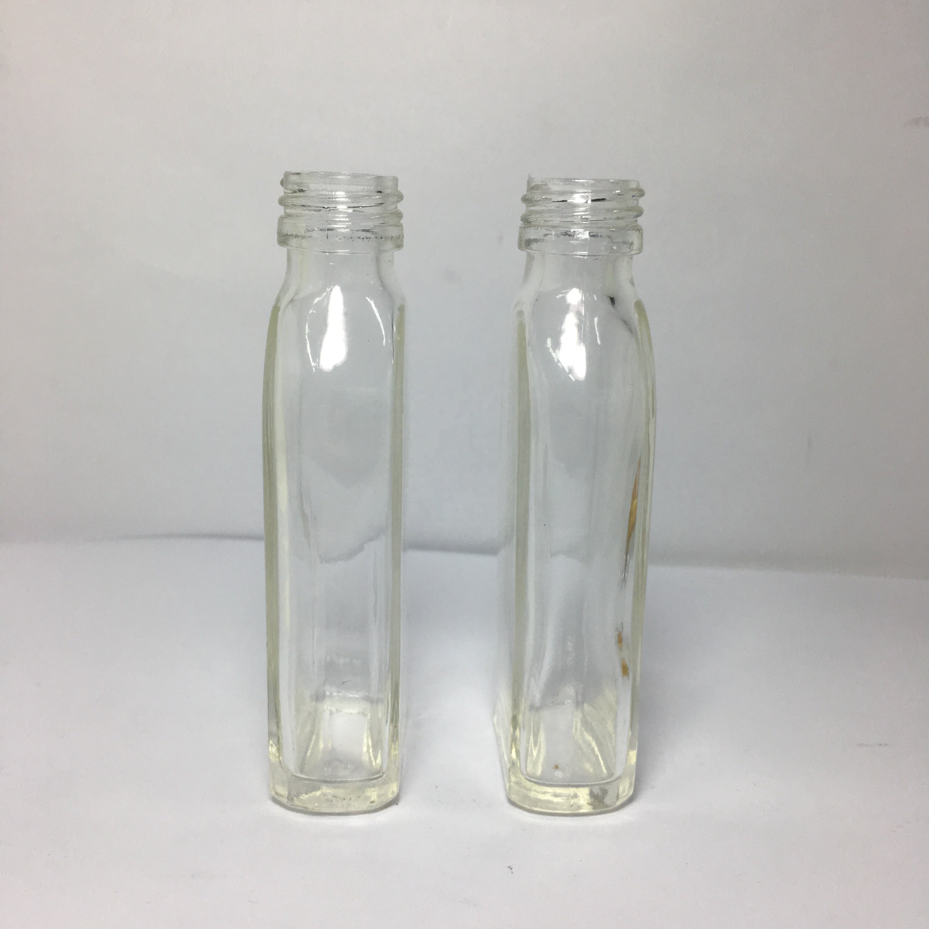 25ml Mini clear glass flask bottle with aluminum cap, Juice Wine Drinking Milk Flat Water Beverage Glass Bottle