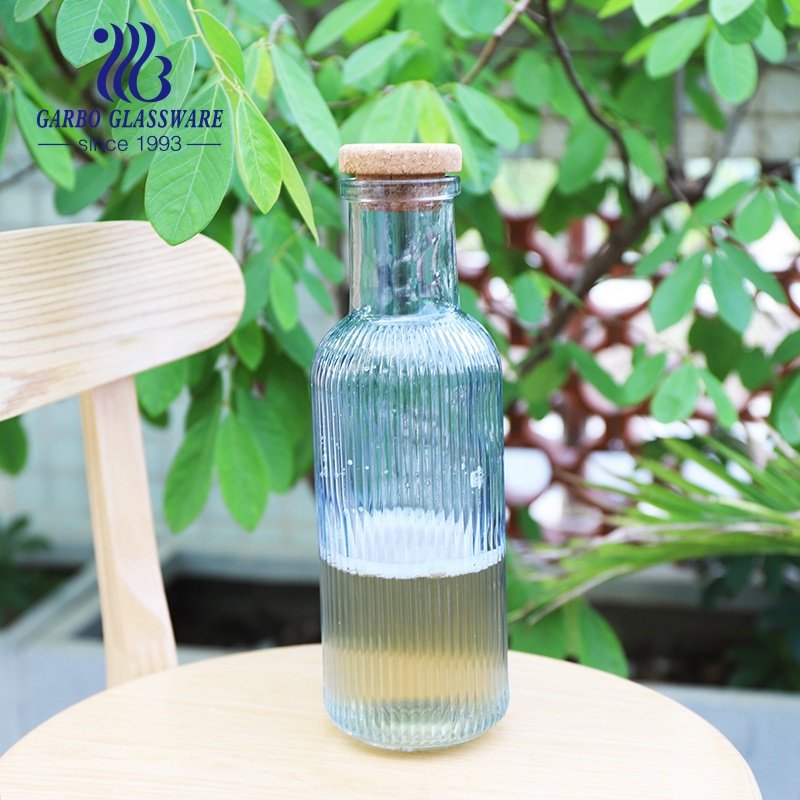 Newest design spray color glasses bottles with wooden lid milk jug for home china supplier water bottler with low moq