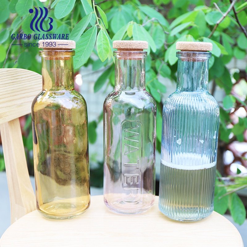 Newest design spray color glasses bottles with wooden lid milk jug for home china supplier water bottler with low moq