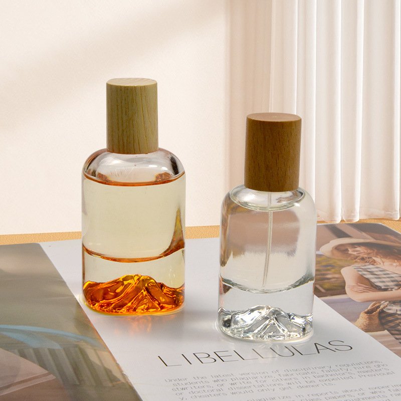 Wholesale Luxury 30ml 50ml glass bottle mist spray pump perfume glass bottles for cosmetic