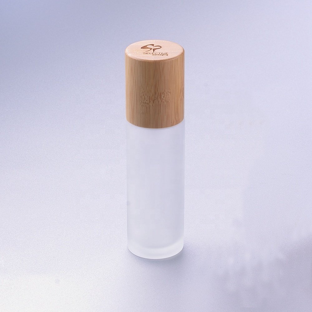 Factory Price 30ml 50ml 100ml 120ml 150ml spray pump lotion Frosted diffuser shampoo Lotion glass bottle with Bamboo Cap