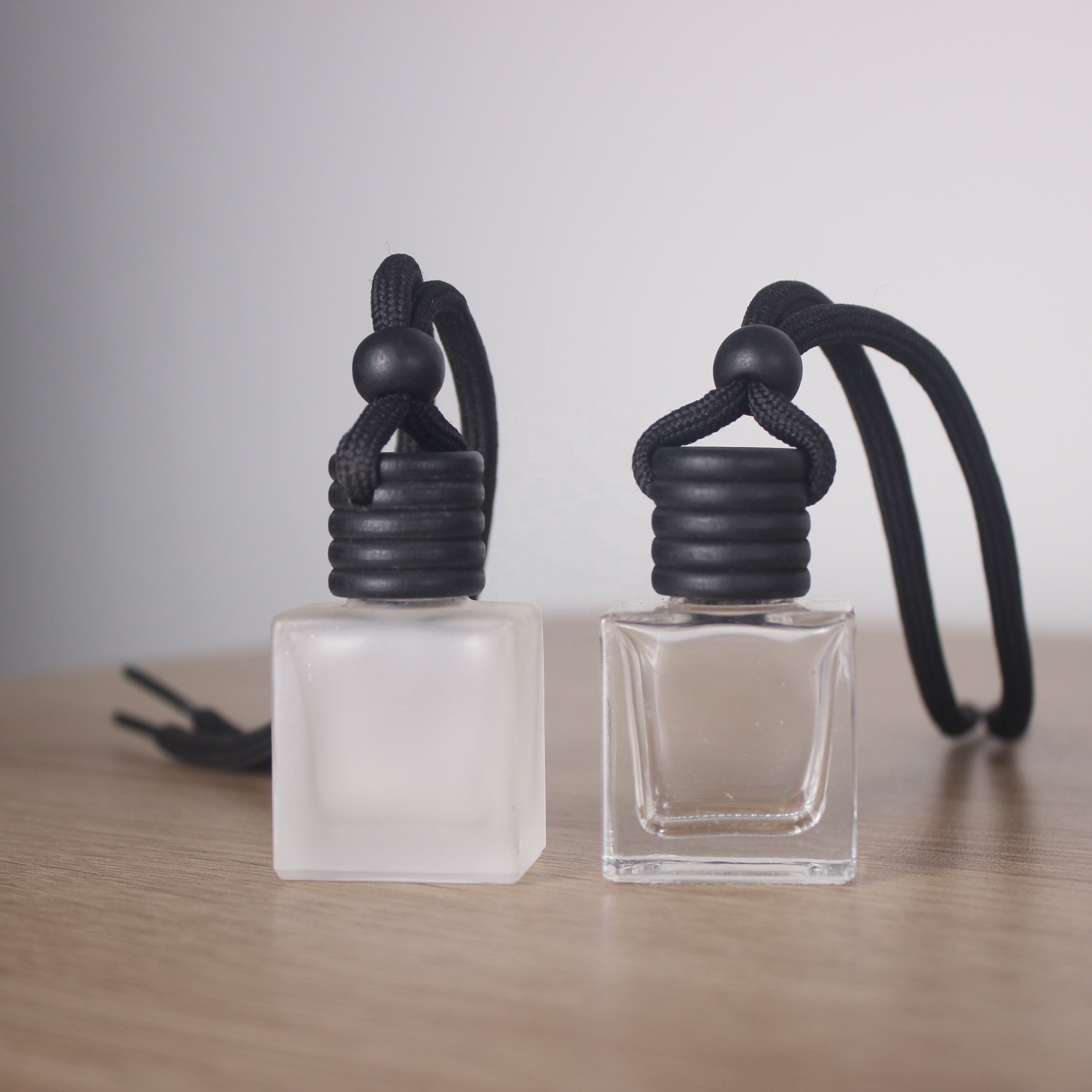 8ml 10ml 12ml Multi style glass perfume empty bottle air freshener diffuser empty frosted car perfume bottles with black ropes