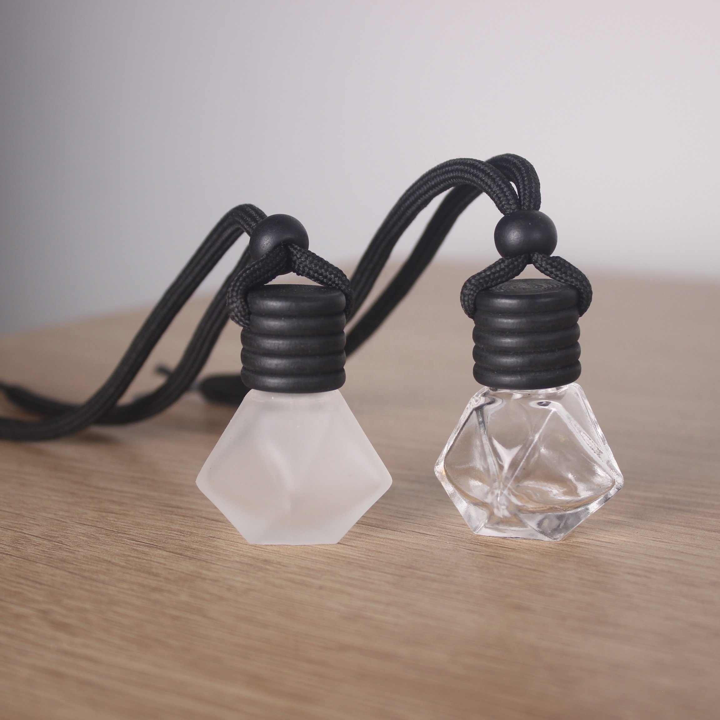 8ml 10ml 12ml Multi style glass perfume empty bottle air freshener diffuser empty frosted car perfume bottles with black ropes
