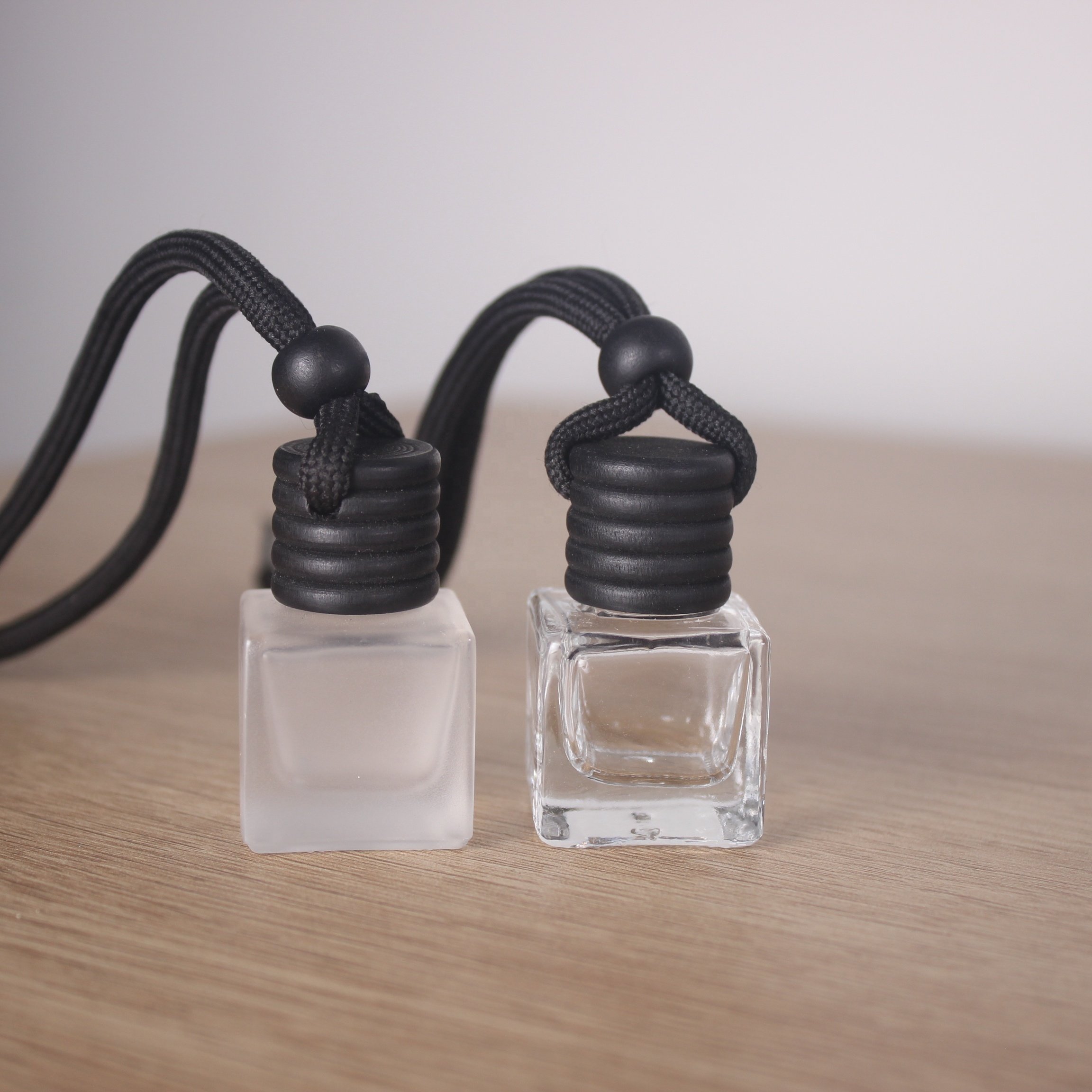 8ml 10ml 12ml Multi style glass perfume empty bottle air freshener diffuser empty frosted car perfume bottles with black ropes