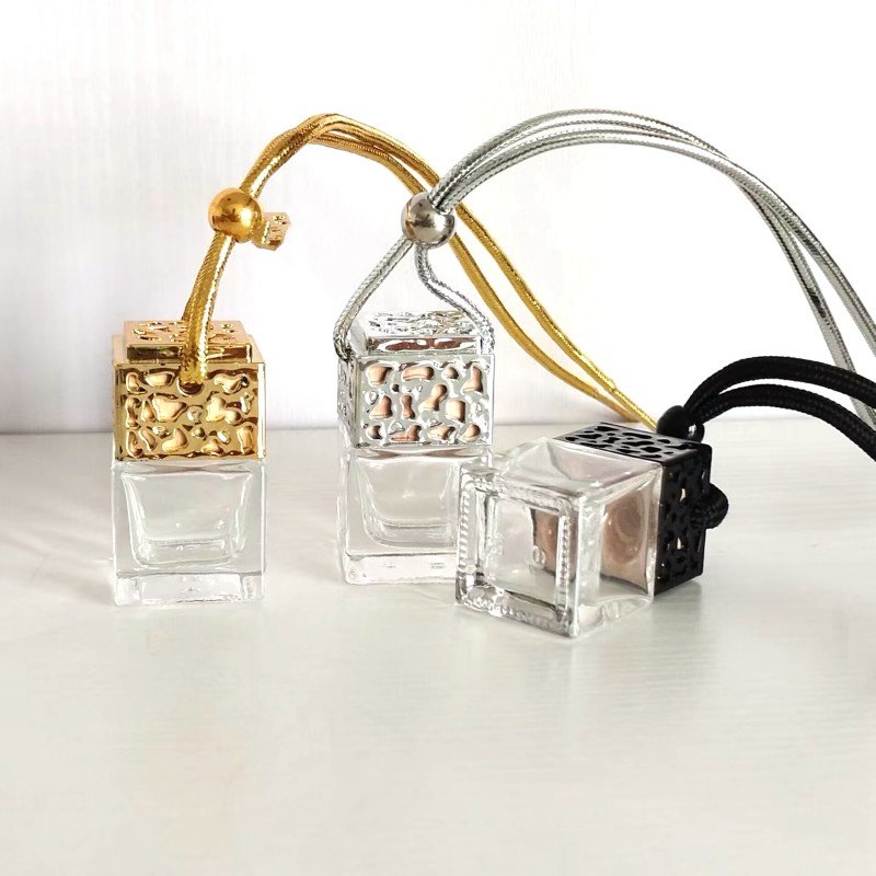 New Black Gold Sliver Popular 8ml Square Shape Car Hanging Empty Diffuser Car Perfume Glass Bottle