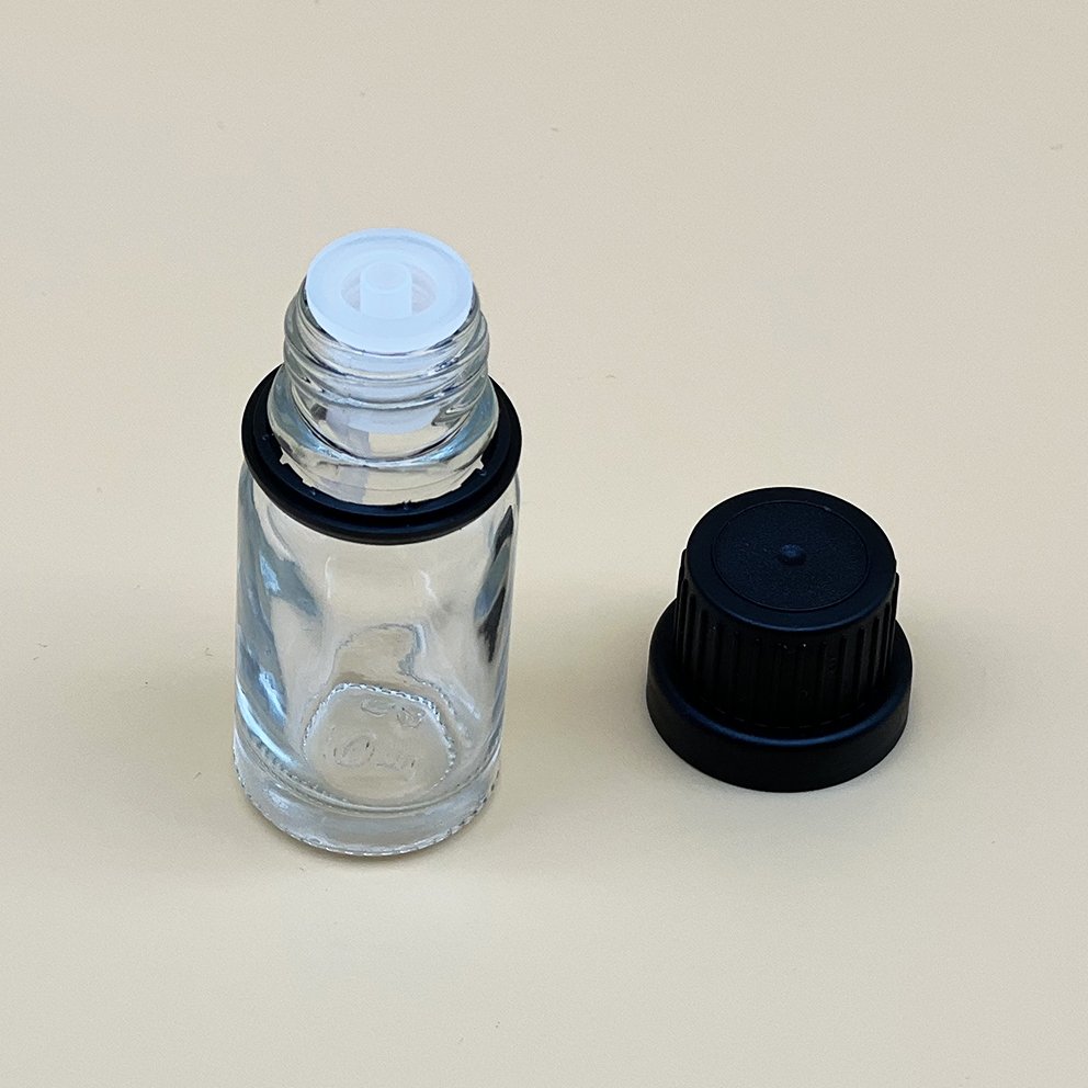 Childproof tamper evident screw cap 10ml clear white essential oil aromatherapy glass bottle with orifice reducer