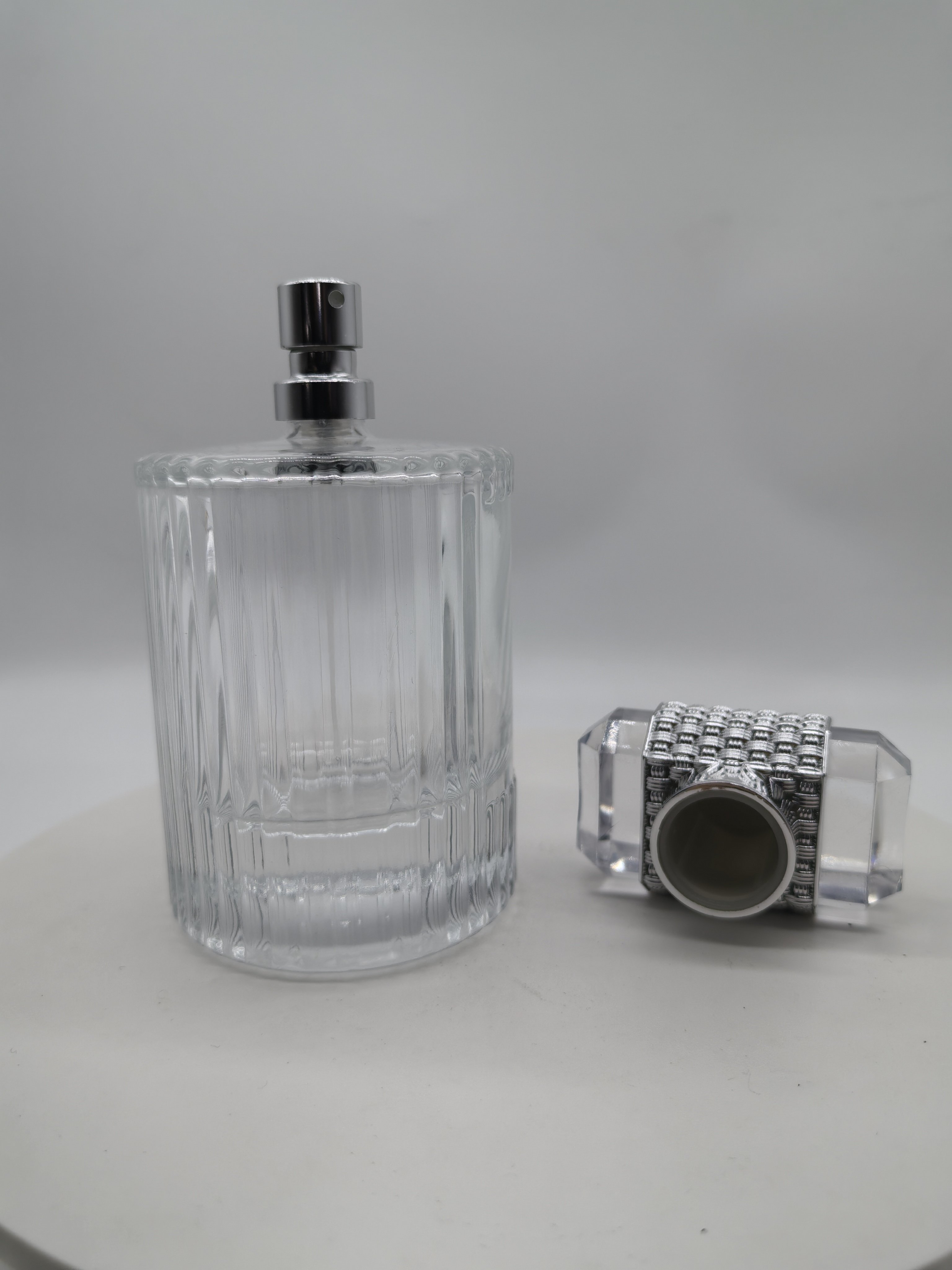 hot sale empty luxury 30ml 50ml 100ml FEA crimping pump clear fragrance all aluminum mist spray with cap perfume glass bottle