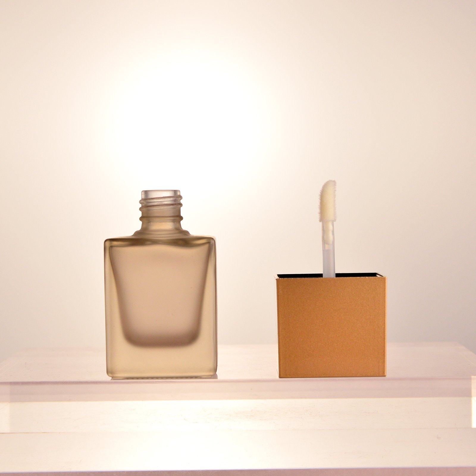 Free Sample Empty Clear Matte Concealer Isolation Cream Liquid Foundation Frosted Square Shape Glass Bottle With Brush