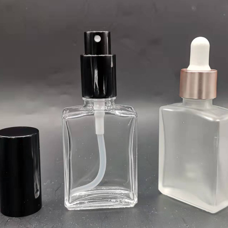 Wholesale free sample custom logo 15ml 30ml 50ml 100ml transparent glass spray bottle